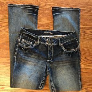 Ladies Amethyst Jeans Size 11 New